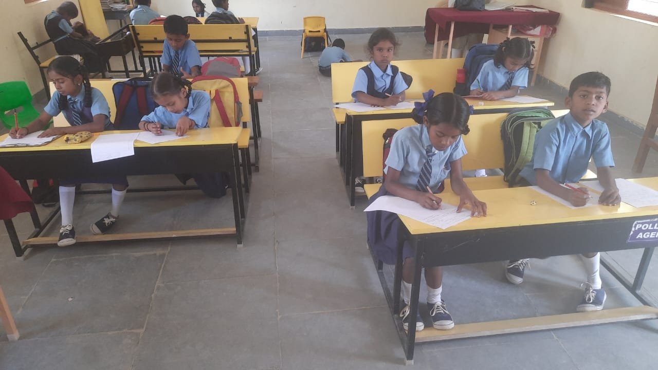 WhatsApp Image 2024-09-28 at 08.55.33